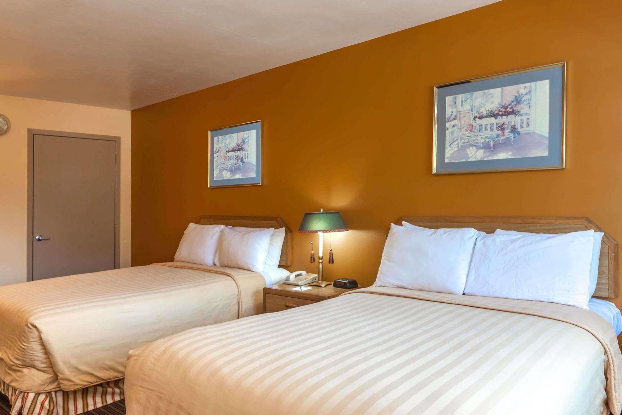 University Inn At Σαν Λούις Ομπίσπο Εξωτερικό φωτογραφία