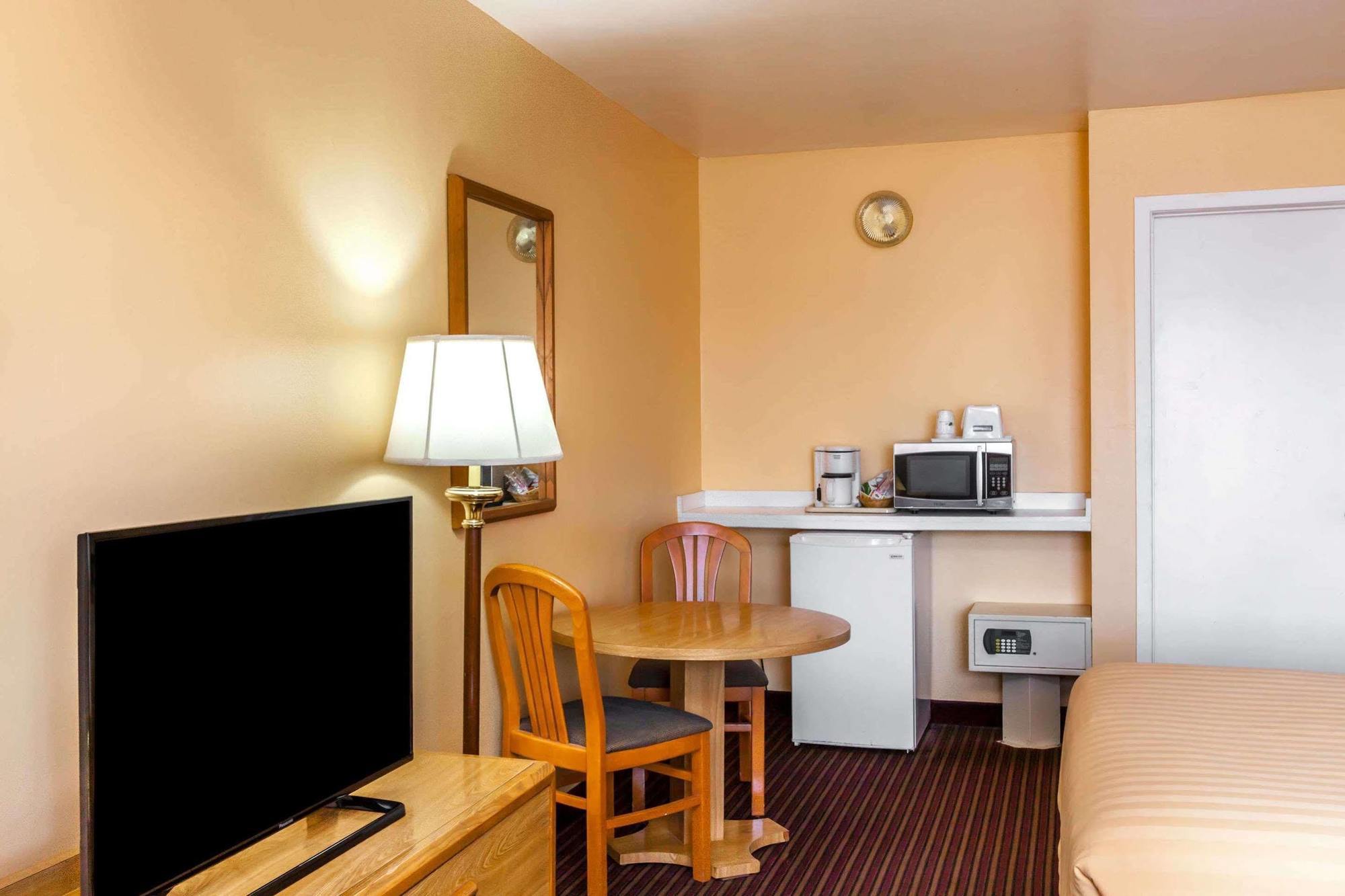 University Inn At Σαν Λούις Ομπίσπο Εξωτερικό φωτογραφία